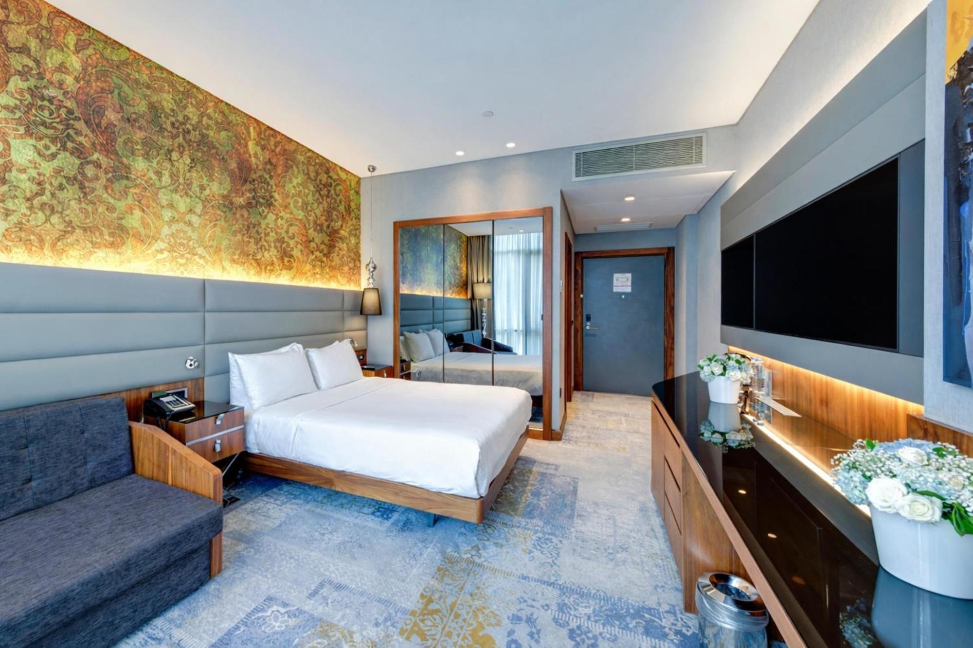Doubletree By Hilton Istanbul - Piyalepasa — Fotos 3